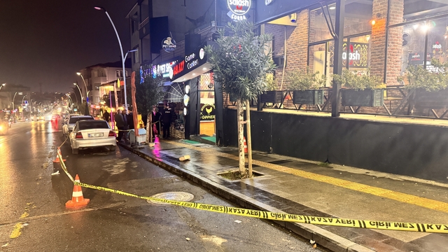 Sakarya'da silahlı kavgada 1 kişi öldü, 1 kişi yaralandı