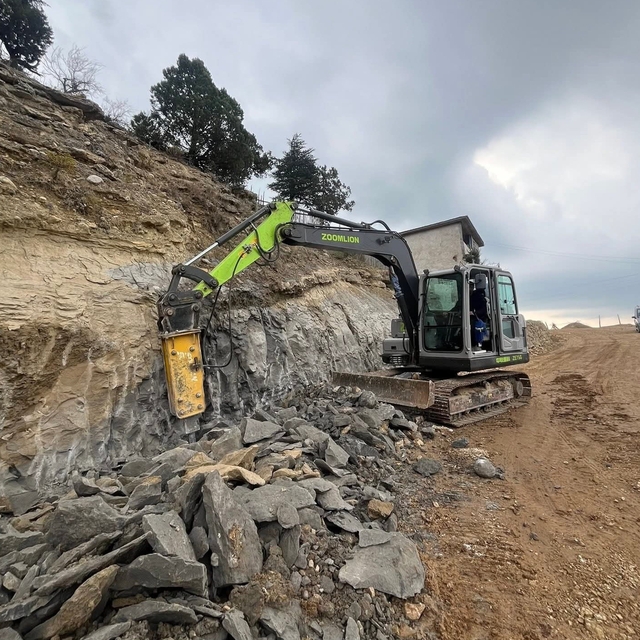 Başkan Özen:" Ulaşımda sorun yaşanmaması için çalışmalarımızı sürdürüyoruz"