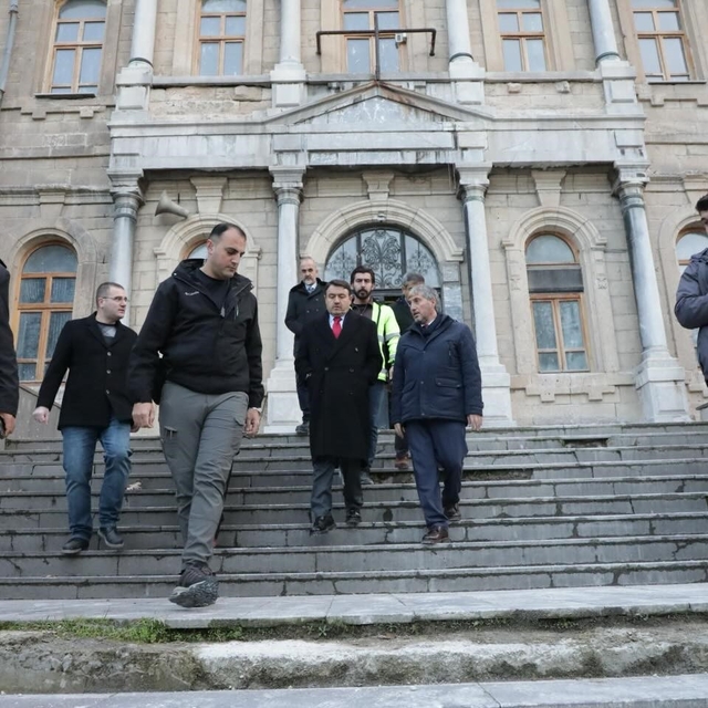Vali Musa Işın, Kütahya Lisesi'nde incelemelerde bulundu