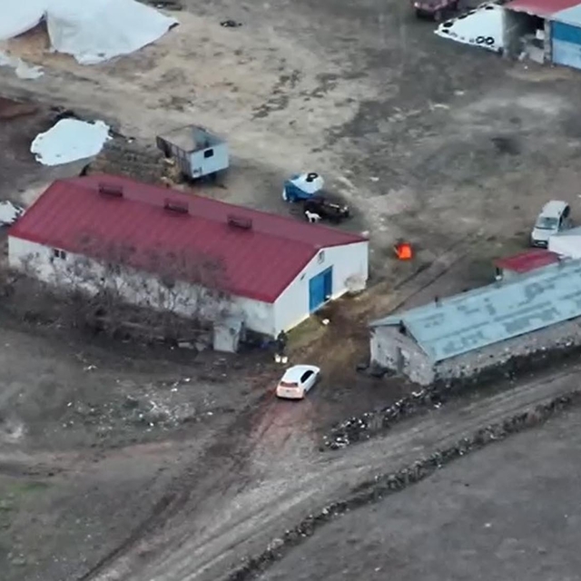 Kars'ta silah tacirlerine dron destekli operasyon: 10 gözaltı