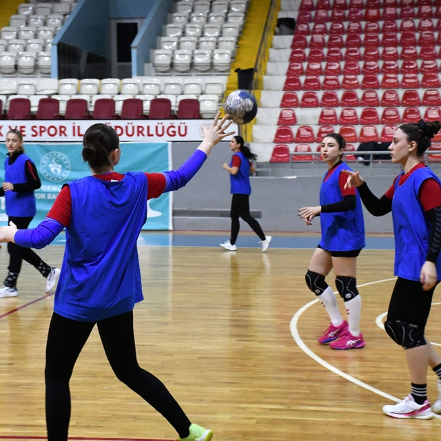 Yozgat'ın namağlup lideri Süper Lig hedefini sürdürüyor