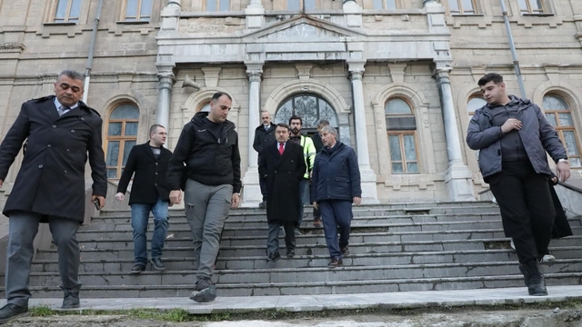 Vali Musa Işın, Kütahya Lisesi'nde incelemelerde bulundu