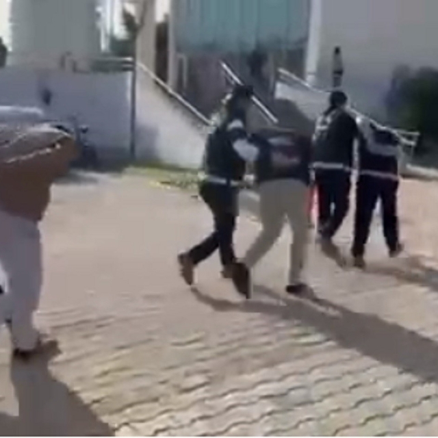 İskenderun'da motosiklet hırsızlığı şüphelisi 3 kişi yaklandı