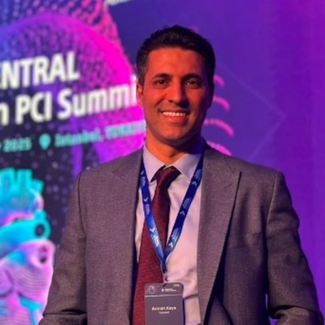 Kardiyolog Prof. Dr. Adnan Kaya, dekan oldu
Düzce'de başlayan eğitim hayatı...