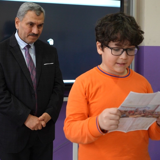 Sabri Öğretmen'e yapılan sürprize Ankara'dan duygusal mektuplar