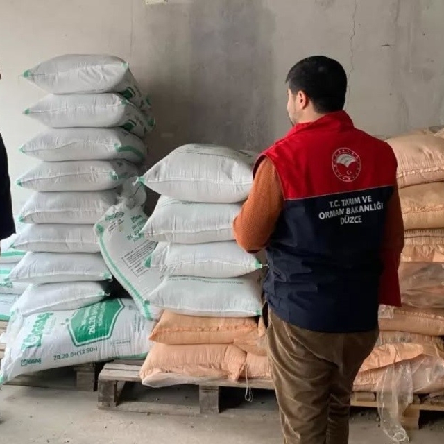 Tarım güvenliği için zirai ilaç ve gübre denetimi