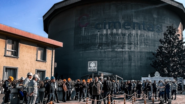 Çimento fabrikasında yangın tatbikatı