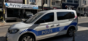 Apartmanın çatısından düşen genç hayatını kaybetti