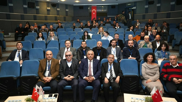 DTSO Başkanı Bıyık "Katma değer üretmeye gayret ediyoruz"
DTSO Stratejik Plan Çalıştayı geniş katılımla gerçekleştirildi