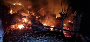 Ev yandı, alzheimer hastası yaşlı kadın aranıyor