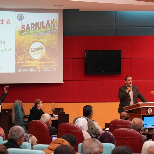 Tarsus'ta Sarıulak zeytini için üreticilere eğitim verildi