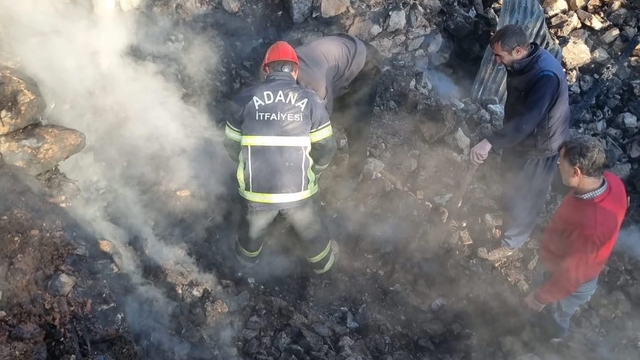 Yangında evi küle dönen yaşlı kadının cenazesine ulaşıldı