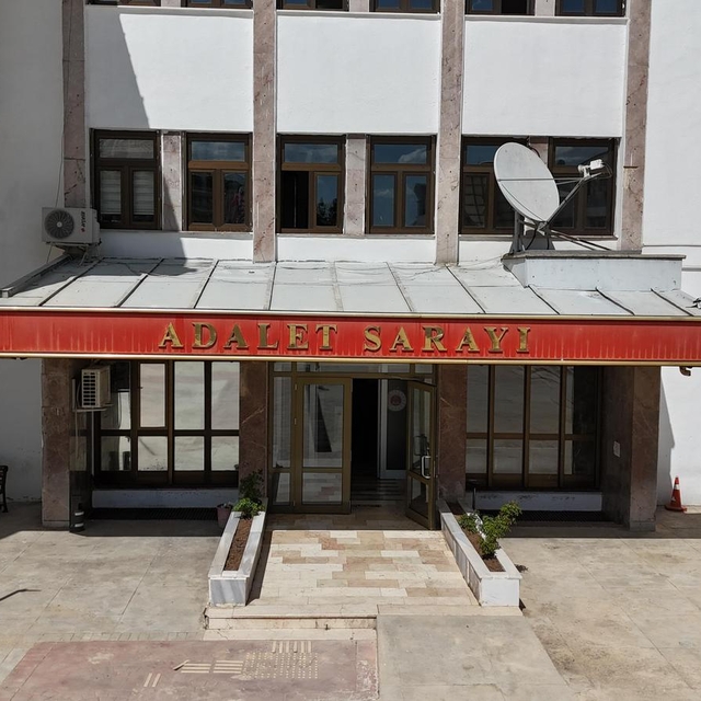 Eşini darbeden koca tutuklandı