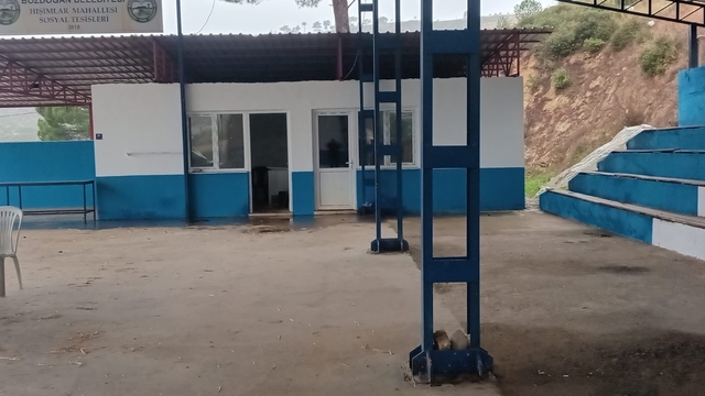 Bozdoğan Belediyesi, Hışımlar Mahallesi'nde çalışmalarını sürdürüyor