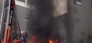 Ev taşıma kabusa döndü... Vinç alev aldı, vatandaşlar damacanayla söndürmeye çalıştı