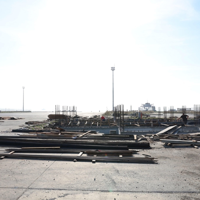 Gelibolu'da inşa edilecek yeni feribot iskelesi incelendi