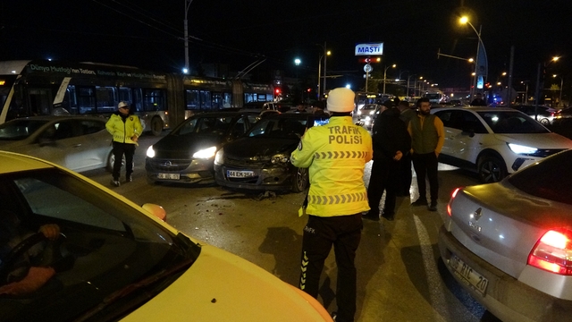 Malatya'da zincirleme kaza: 2 yaralı