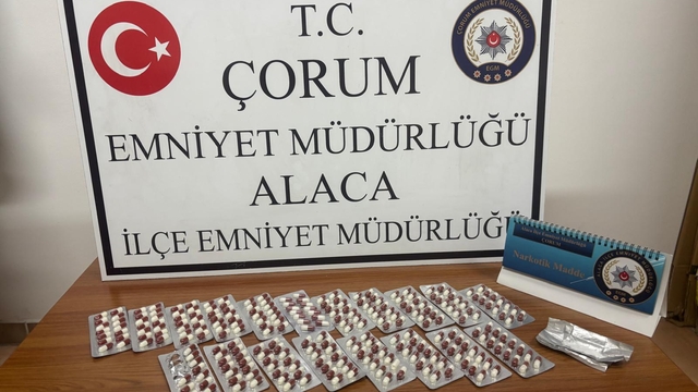 Çorum'da üzerinde uyuşturucu bulunan zanlı gözaltına alındı