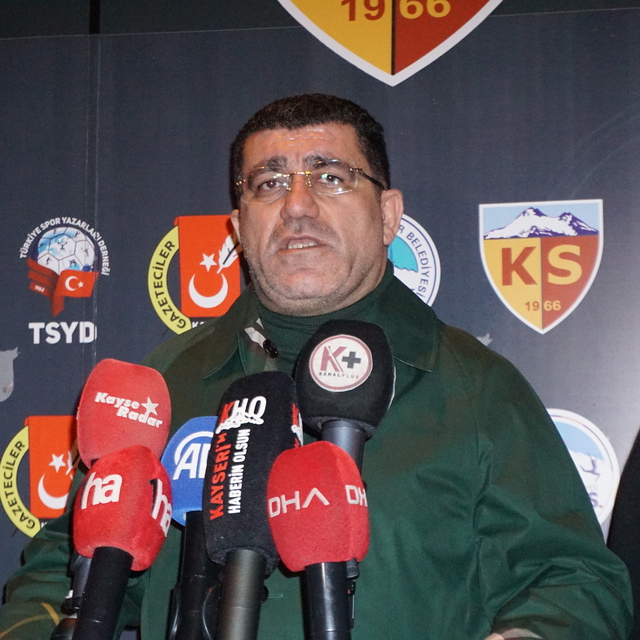 Zecorner Kayserispor Başkanı Açıkalın: Üç puanla da ayrılabilirdik