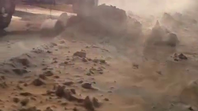 Palandöken geçidinde kar ve tipi nedeniyle mahsur kaldılar
Tipiden dolayı yolda kalan araçlar Macera Off-road ve Karayolları ekiplerince kurtarıldı