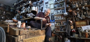 'Muğla'nın Değerleri' belgeseli büyük ilgi görüyor
Muğla Valiliği Basın ve Halkla İlişkiler Müdürlüğü Birimi tarafından hazırlanan 'Muğla'nın Değerleri' belgesel dizisi, kısa sürede binlerce kişiye ulaştı. Belgeselde, kentin tarihi, ekonomik ve kültürel mirasına katkı sunan değerleri kamuoyu ile paylaşılıyor