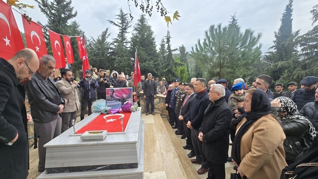 Şehit Üsteğmen Tunahan Yavuz, şehadetinin 3. yılında Mudanya'da anıldı