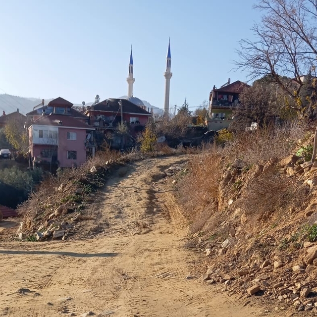 Valilik yaptı, belediye bozdu