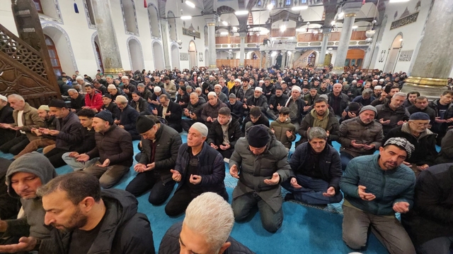 Kütahya'da "Camide Buluşalım" sabah namazı buluşması