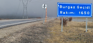 Karayolları ekipleri sürücüleri sis nedeniyle uyardı