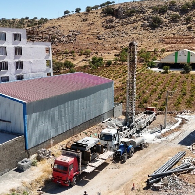 Mardin'de 2 mahallede daha içme suyu sorunu çözüme kavuştu
