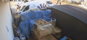 Adana'da bir kişinin bıçaklanarak öldürüldüğü olayın kamera kayıtları ortaya çıktı