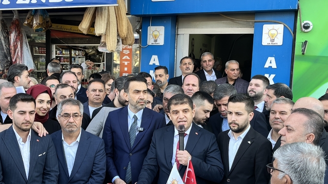 AK Parti Tarsus İlçe Başkanlığına atanan Fevzi İnan görevine başladı