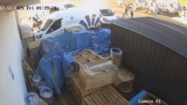 Adana'da bir kişinin bıçaklanarak öldürüldüğü olayın kamera kayıtları ortaya çıktı