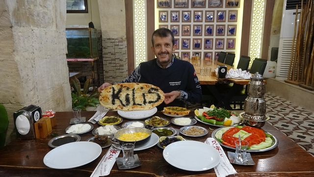 Kilis'te kahvaltı zahter ve zeytinyağıyla başlıyor
Zahterden ciğere, Kilis'te kahvaltı kültürü