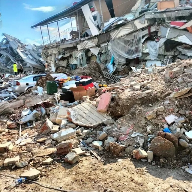 55 kişinin öldüğü Reyyan Apartmanı'nın davasında tutuklu tek sanık müteahhi...