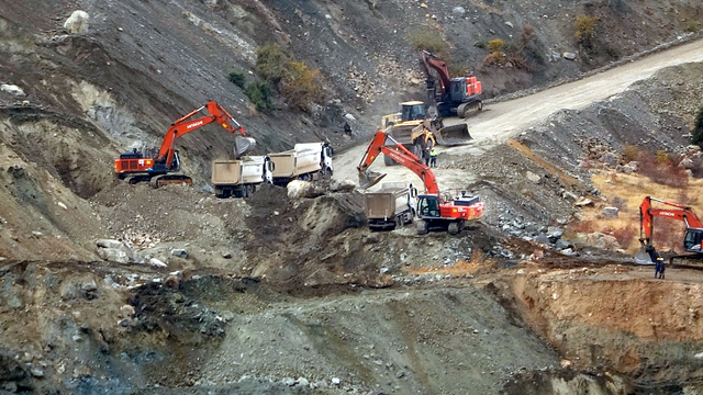 Göçük altında kalan şantiye müdürünün 28'inci günde cansız bedenine ulaşıldı