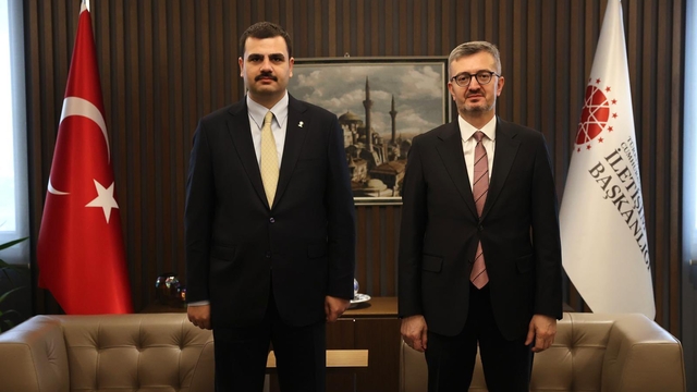 AK Parti Genel Sekreteri İnan'dan Cumhurbaşkanlığı İletişim Başkanı Duran'a ziyaret