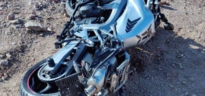 Manisa'da devrilen motosikletin sürücüsü öldü