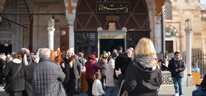 Mevlana Müzesi'nde "Şebiarus" yoğunluğu yaşanıyor