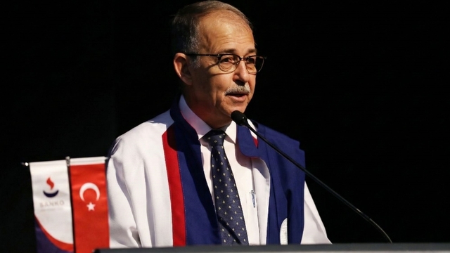 SANKO Üniversitesi Akademik Yıl açılışı ve Tıp Fakültesi beyaz önlük giyme töreni
Mütevelli Heyet Başkanı Zeki Konukoğlu: "Ülkemizin gelişimine ve insanlığın ilerlemesine katkıda bulunmayı en temel görevimiz olarak görüyoruz"