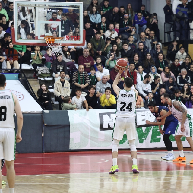 Sakarya Büyükşehir Basketbol, namağlup serisini 9 maça çıkardı