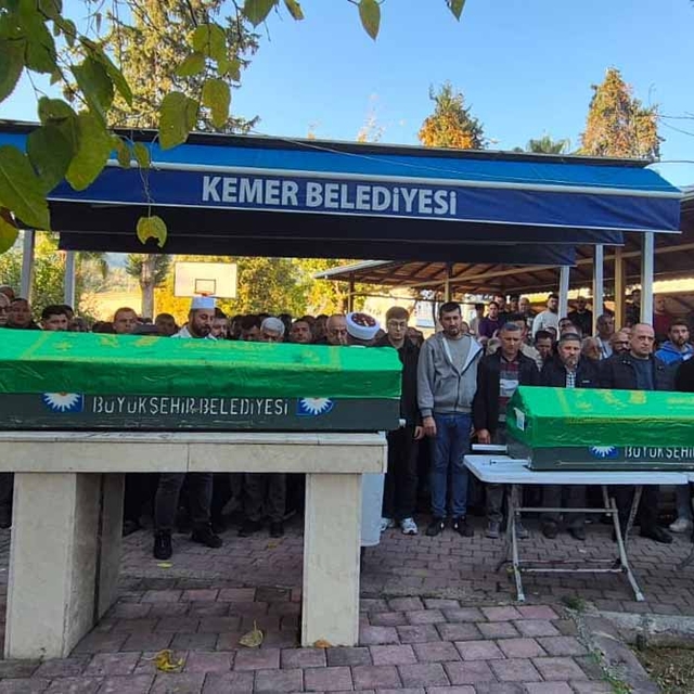 Yoldan çıkan otomobil takla attı; 2 ölü, 2 yaralı