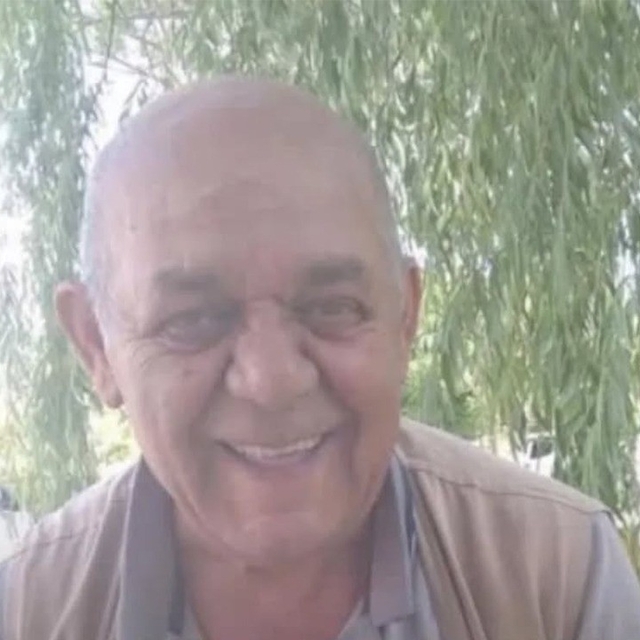 Otomobil ile çarpışan motosiklet sürücüsü hayatını kaybett