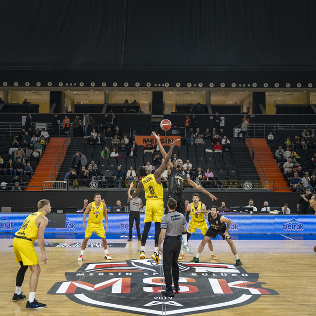 Mersin Spor Kulübü- Esenler Erokspor: 83-88