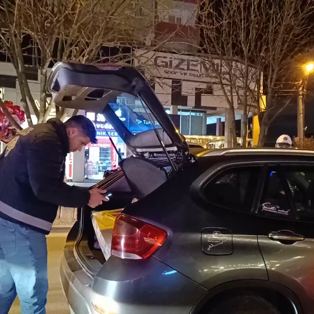 Bursa'da yılbaşı öncesi güvenlik denetimi: 14 sürücüye toplamda 141 bin TL...