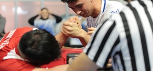 Muğla okul sporları gençler bilek güreşi il birinciliği Menteşe'de tamamlandı