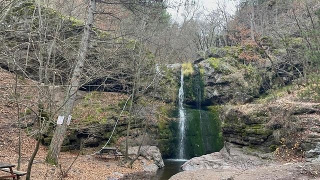 Beşikderesi Şelalesi'nde kış manzarası
Manzarası mest, suyun azalması tedirgin etti