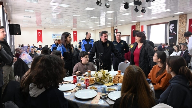 Kütahya İl Emniyet Müdürlüğü eğitim faaliyetlerini tamamladı