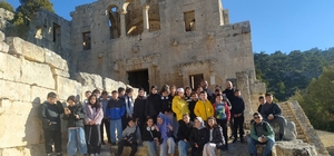 Mut Alahan Manastırı yerli ve yabancı turistlerin ilgi noktası oldu