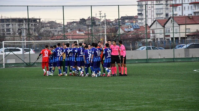 Kayseri Süper Amatör Küme'de ilk yarı tamamlandı
Kayseri Şekerspor zirvede yer aldı